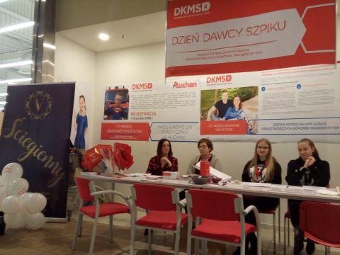 NASI WOLONTARIUSZE W AKCJI „MIKOŁAJKOWE DNI DAWCY SZPIKU”