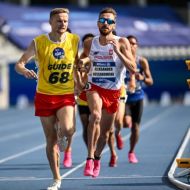 Nasz absolwent Aleksander Kossakowski zdobył brązowy medal w mistrzostwach świata w paralekkoatletyce. Polak pobił rekord życiowy.