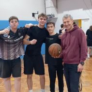 Mikołajkowy Turniej Koszykówki