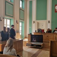 Sukces uczniów V LO. im. ks. P. Ściegiennego  w Kielcach w konkursie prawniczym!