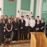 Sukces uczniów V LO. im. ks. P. Ściegiennego  w Kielcach w konkursie prawniczym!