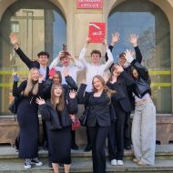 Sukces uczniów V LO. im. ks. P. Ściegiennego  w Kielcach w konkursie prawniczym!