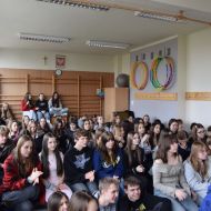 Międzynarodowy Dzień Teatru w Ściegiennym!