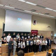 Uczniowie V LO nagrodzeni w finale Ogólnopolskiego Świętokrzyskiego Matematycznego Maratonu Maturalnego