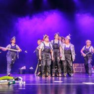 Statuetka  Świętokrzyskiej  Szkoły Teatru dla V LO w Kielcach