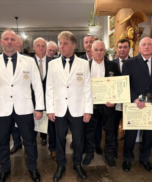Nauczyciel V LO w Kielcach otrzymał 5 dan w Karate Kyokushinkai