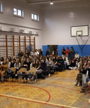 Szkolny Festiwal Talentów – "Pokaż swój talent Ściegienniaku!" 