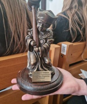 Sukces uczniów v l o. Im. ks. P. Ściegiennego  w Kielcach w konkursie prawniczym!