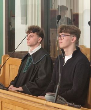 Sukces uczniów v l o. Im. ks. P. Ściegiennego  w Kielcach w konkursie prawniczym!