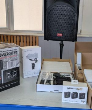 Uroczyste przekazanie nowoczesnego sprzętu dla V LO