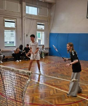 Mistrzostwa V LO w Badmintonie rozstrzygnięte!