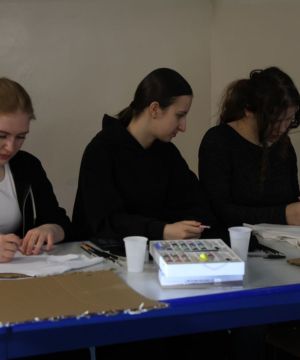 Kreatywne działania grupy projektowej (A)symetris